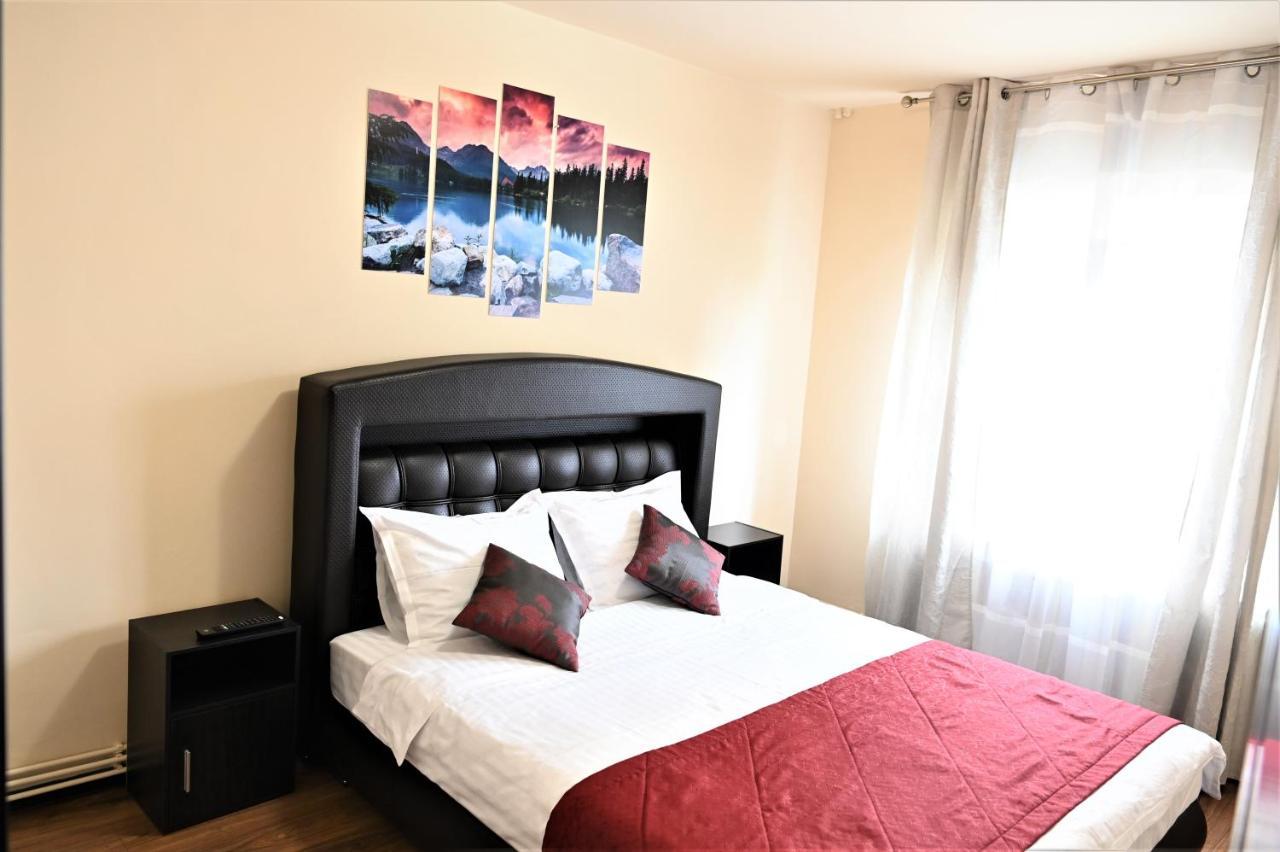 Marin Hotel Apartment Brasov Luaran gambar
