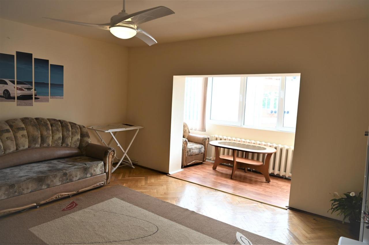 Marin Hotel Apartment Brasov Luaran gambar