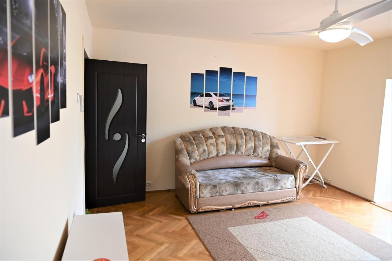 Marin Hotel Apartment Brasov Luaran gambar