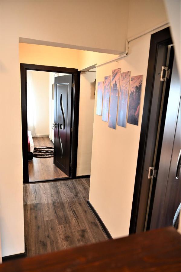Marin Hotel Apartment Brasov Luaran gambar