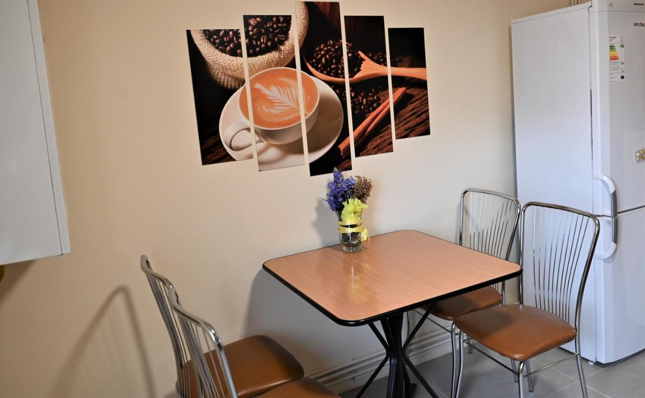 Marin Hotel Apartment Brasov Luaran gambar